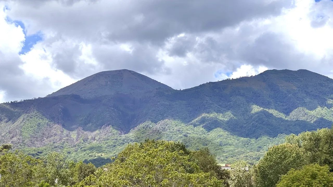 Panoramic view of Mount Vesuvius from the penthouse apartment